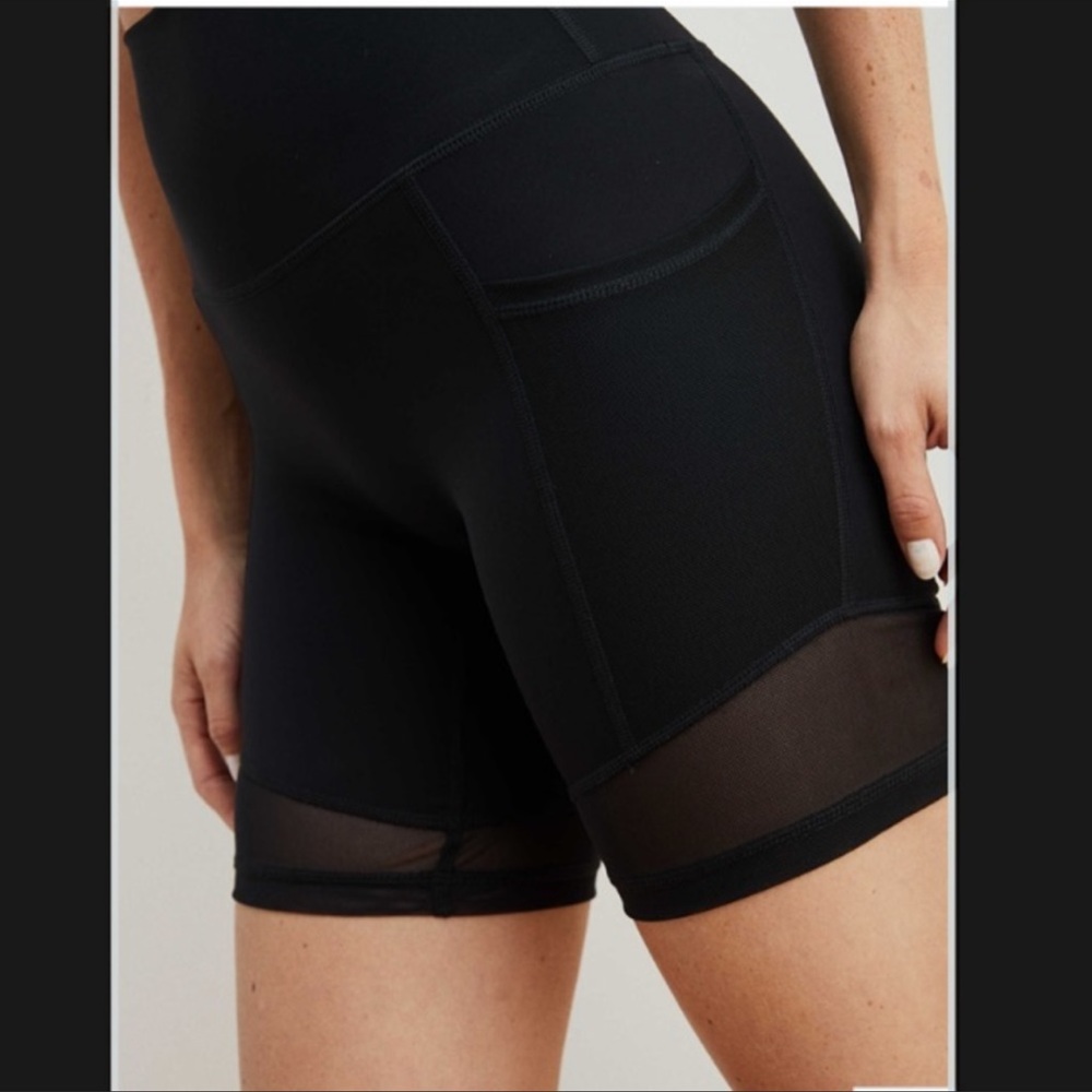 Aerie biker shorts Black